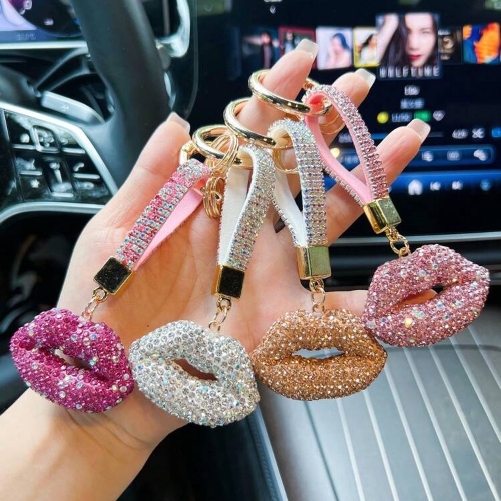 1pc Rhinestone Lips Design Keychain, Suitable As Gift - Picture 3 of 3